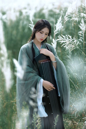 人妻三级日本香港三级
